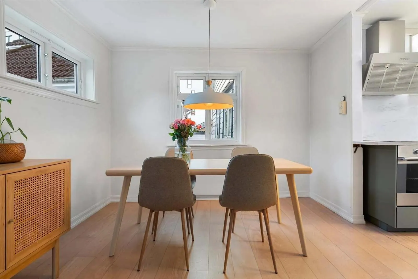 Dinbnb Apartments L 400M To Bryggen L Luxury L Bergenhouse L Fireplace Noruega