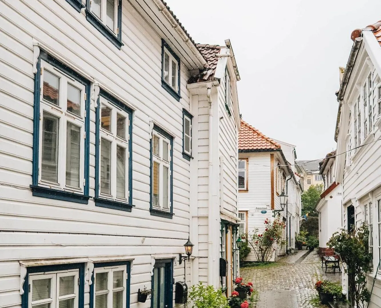Dinbnb Apartments L 400M To Bryggen L Luxury L Bergenhouse L Fireplace Noruega